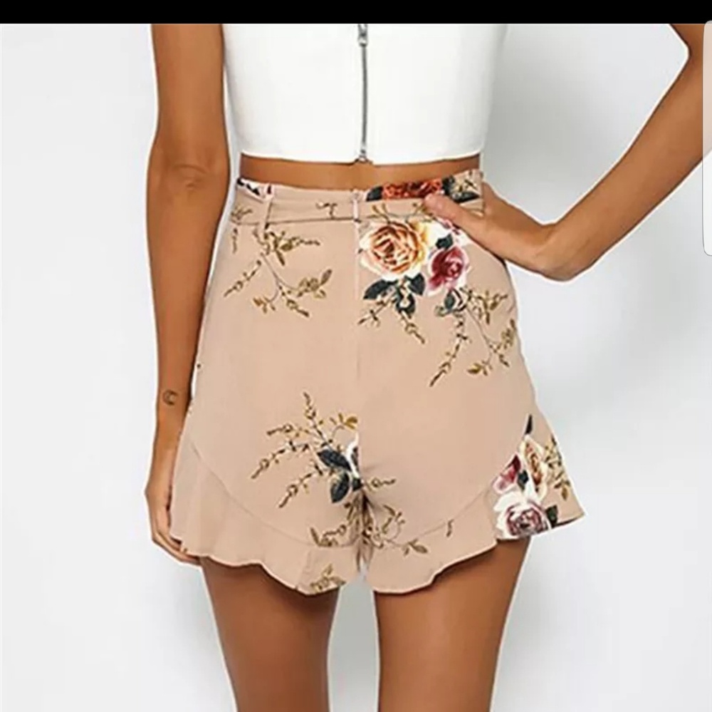 High waist short /skirt CLEAREANCE - Picture 2 of 2